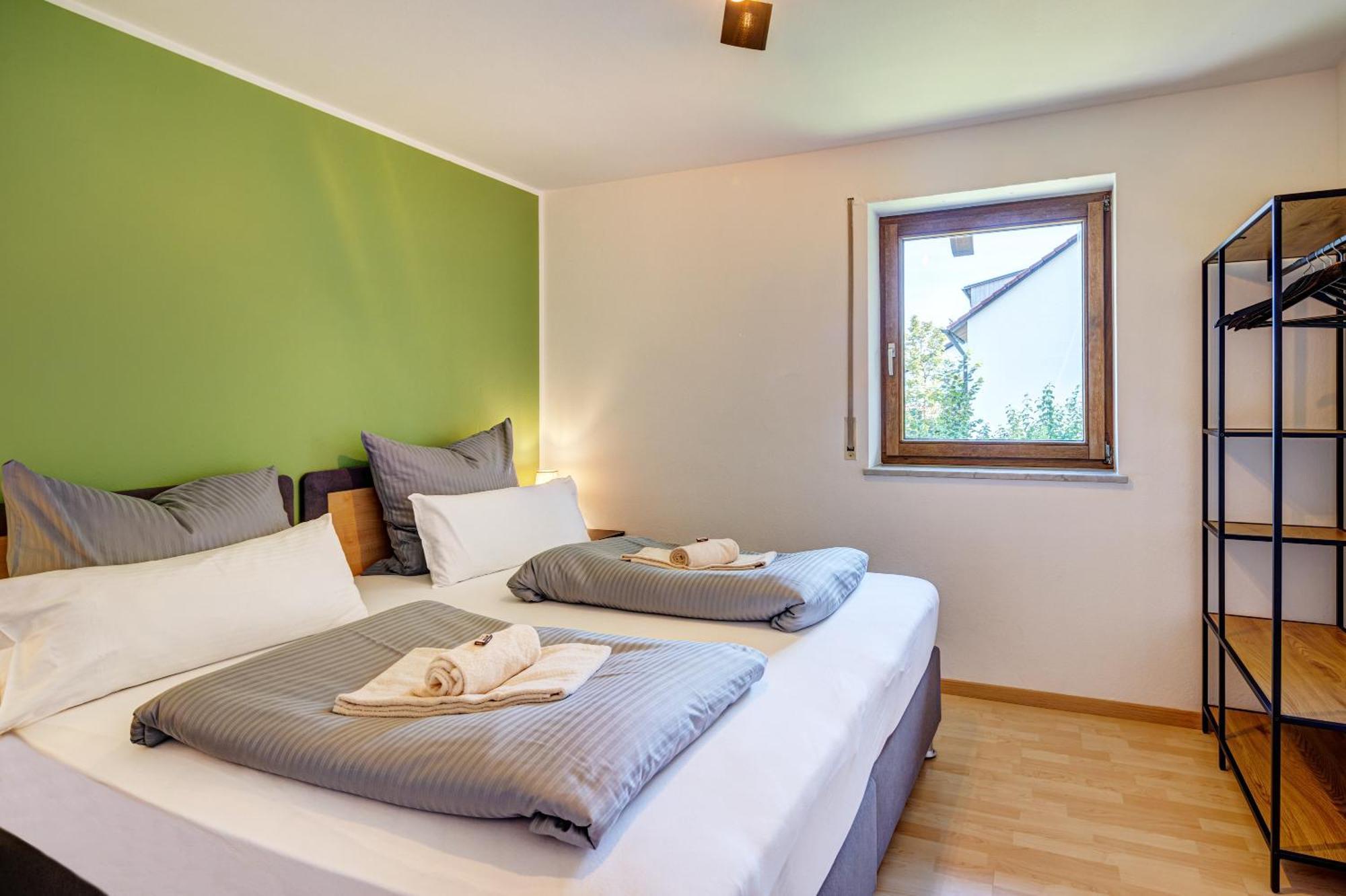 Moderne Maisonette Mit Garten Unterschleißheim Exteriör bild