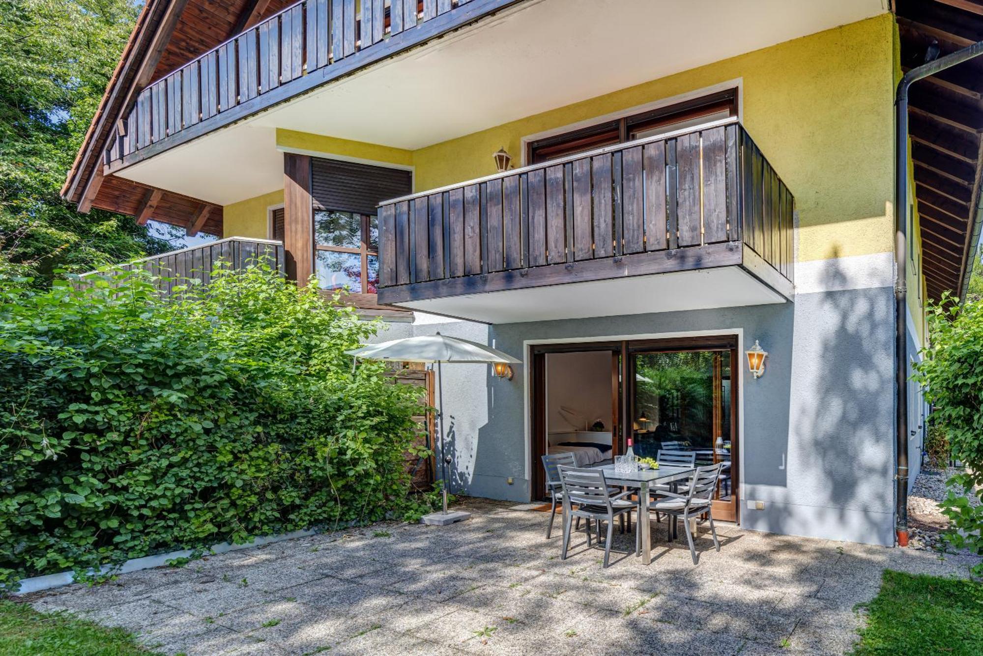 Moderne Maisonette Mit Garten Unterschleißheim Exteriör bild